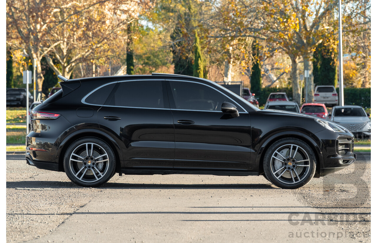 08/2018 Porsche Cayenne Turbo (AWD) 9YA MY19 4d Wagon Jet Black Metallic Twin Turbo V8 4.0L