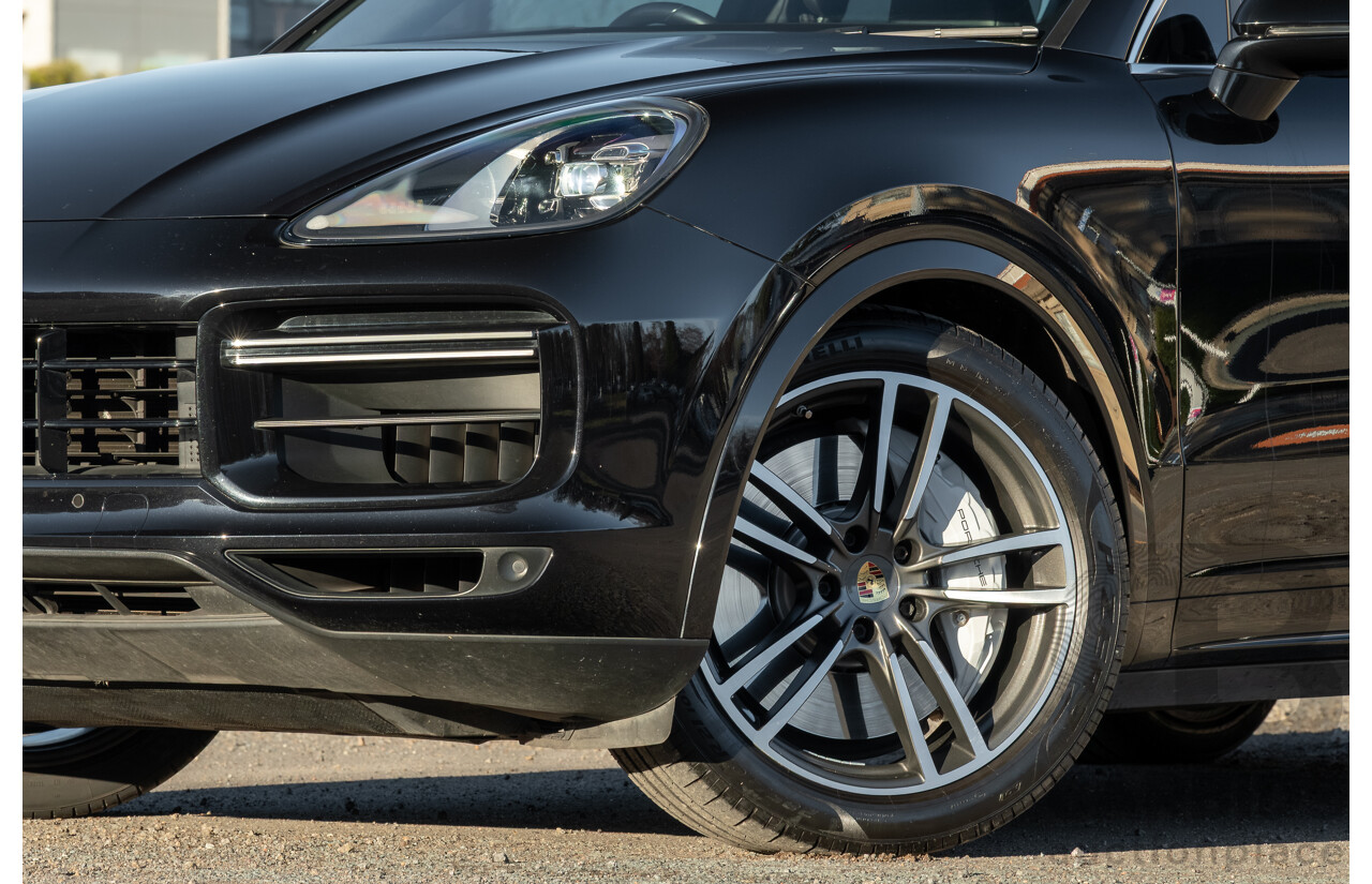 08/2018 Porsche Cayenne Turbo (AWD) 9YA MY19 4d Wagon Jet Black Metallic Twin Turbo V8 4.0L