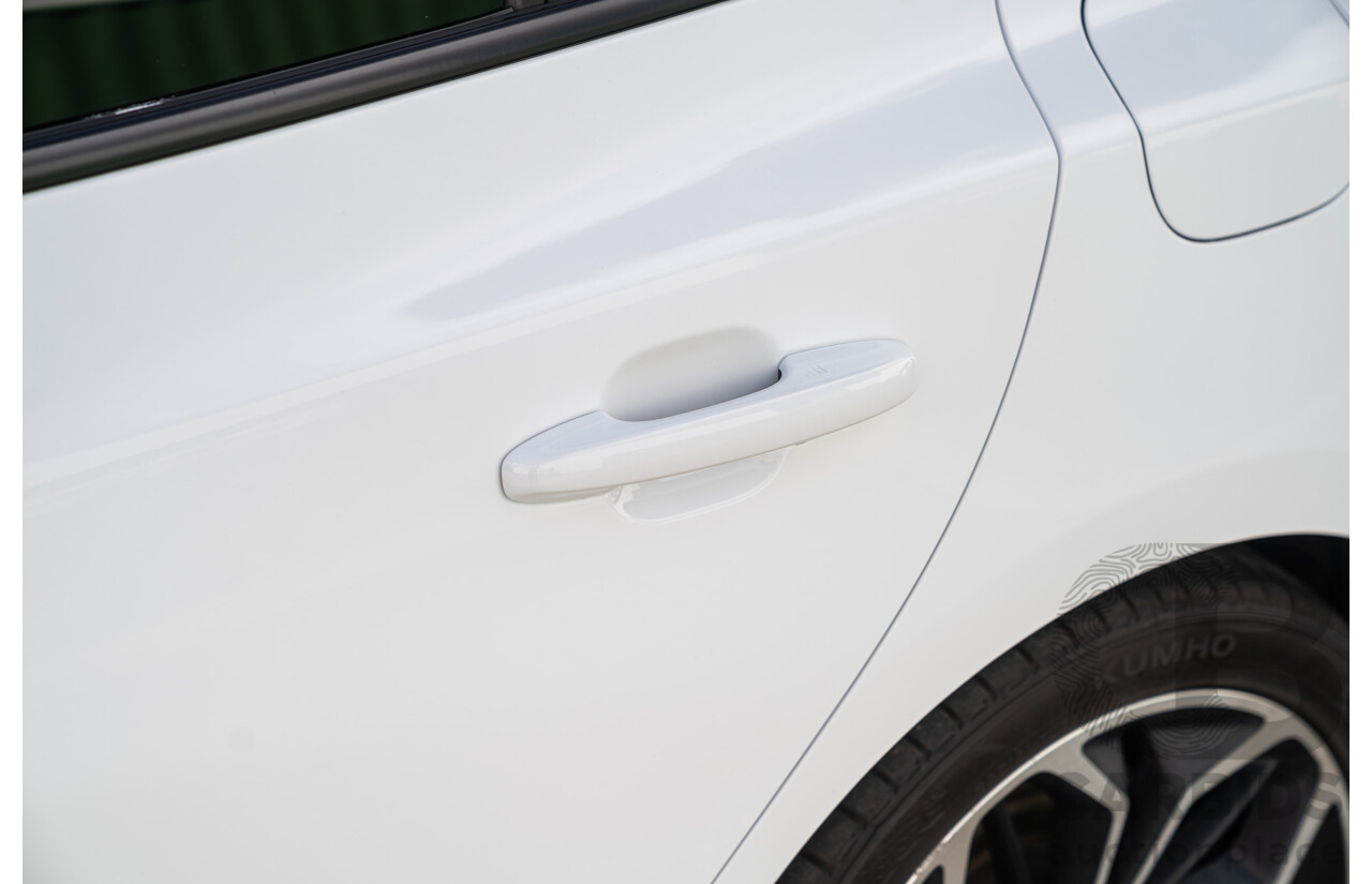 12/2018 Ford Focus ST-Line SA MY19 4d Hatchback Frozen White Turbo 1.5L