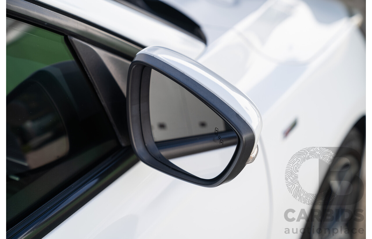 12/2018 Ford Focus ST-Line SA MY19 4d Hatchback Frozen White Turbo 1.5L