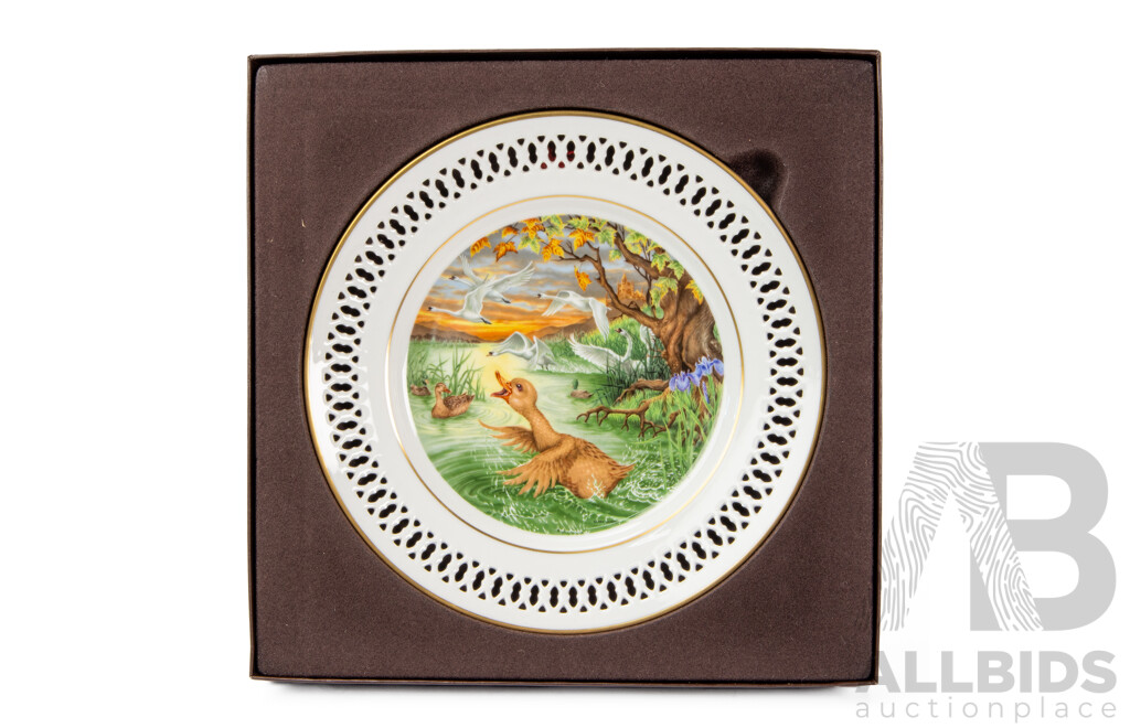 Collection of Five Boxed Hans Christian Andersen Cabinet Plates by Bing & Grondahl