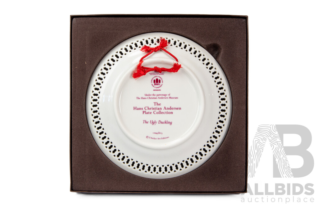 Collection of Five Boxed Hans Christian Andersen Cabinet Plates by Bing & Grondahl