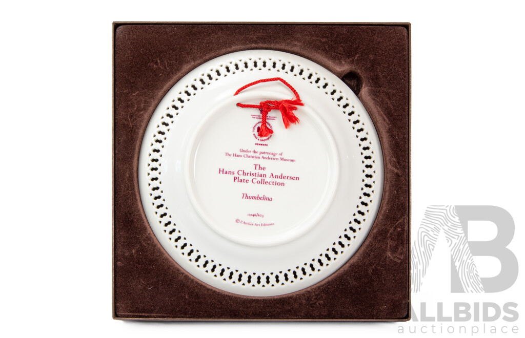 Collection of Five Boxed Hans Christian Andersen Cabinet Plates by Bing & Grondahl