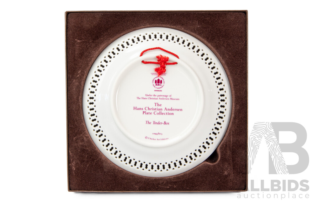 Collection of Five Boxed Hans Christian Andersen Cabinet Plates by Bing & Grondahl