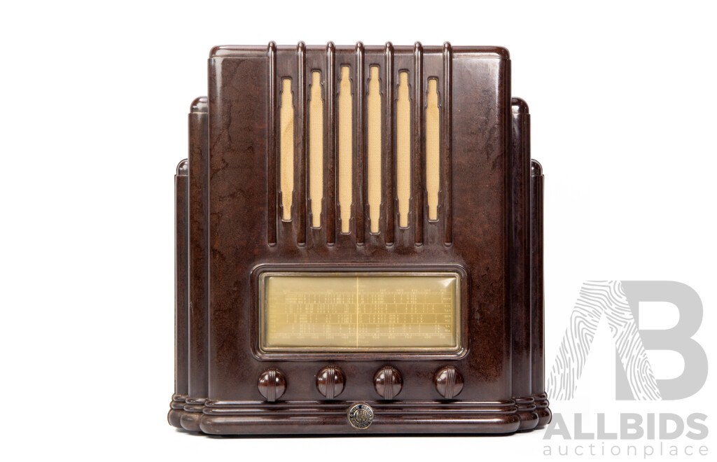 Art Deco Bakelite AWA 'Fisk Radiola' Big Brother Empire State Radio