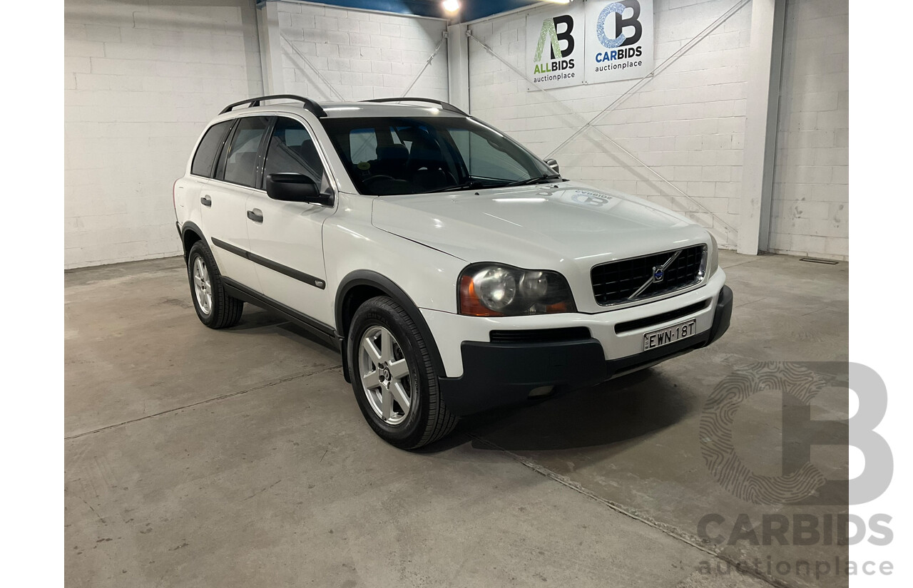 11/2003 Volvo XC90 2.5T (AWD) 4d Wagon White Turbo 2.5L