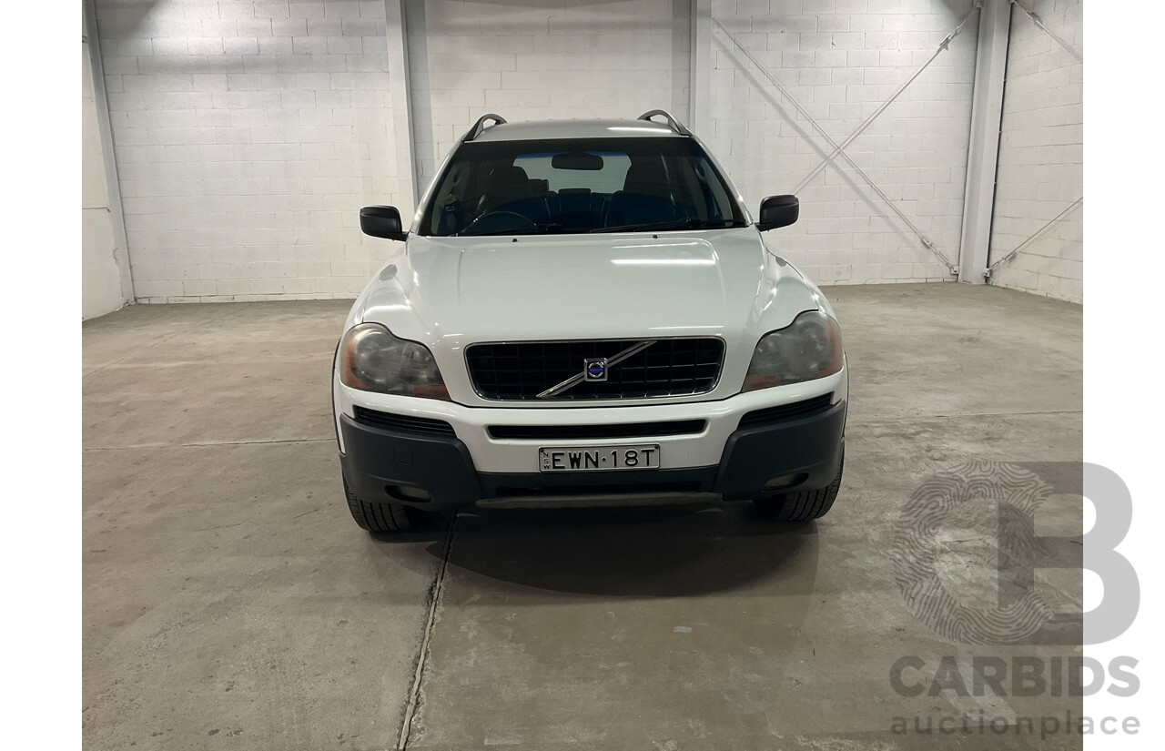 11/2003 Volvo XC90 2.5T (AWD) 4d Wagon White Turbo 2.5L
