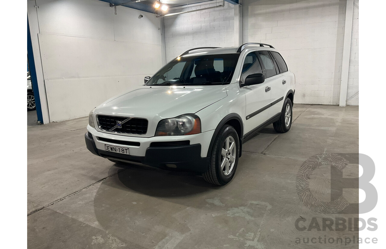 11/2003 Volvo XC90 2.5T (AWD) 4d Wagon White Turbo 2.5L