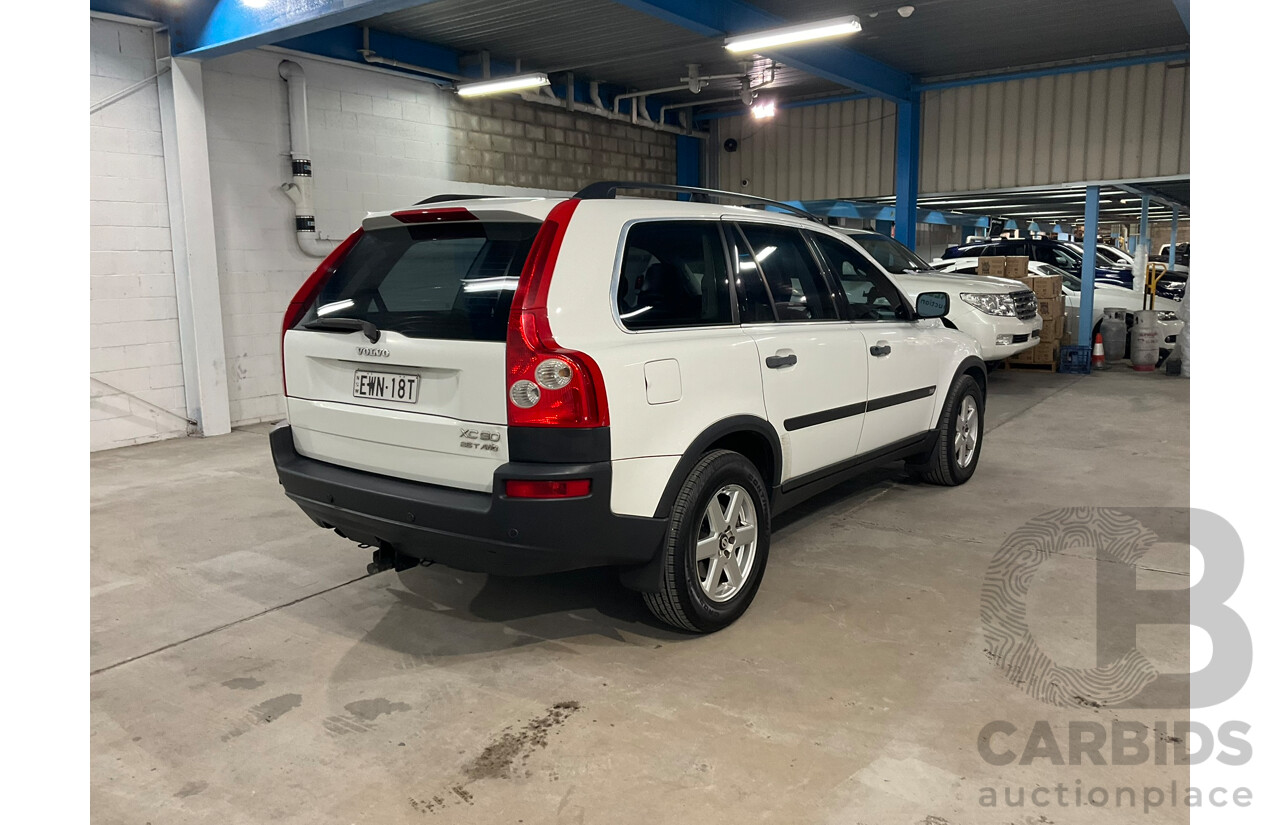 11/2003 Volvo XC90 2.5T (AWD) 4d Wagon White Turbo 2.5L