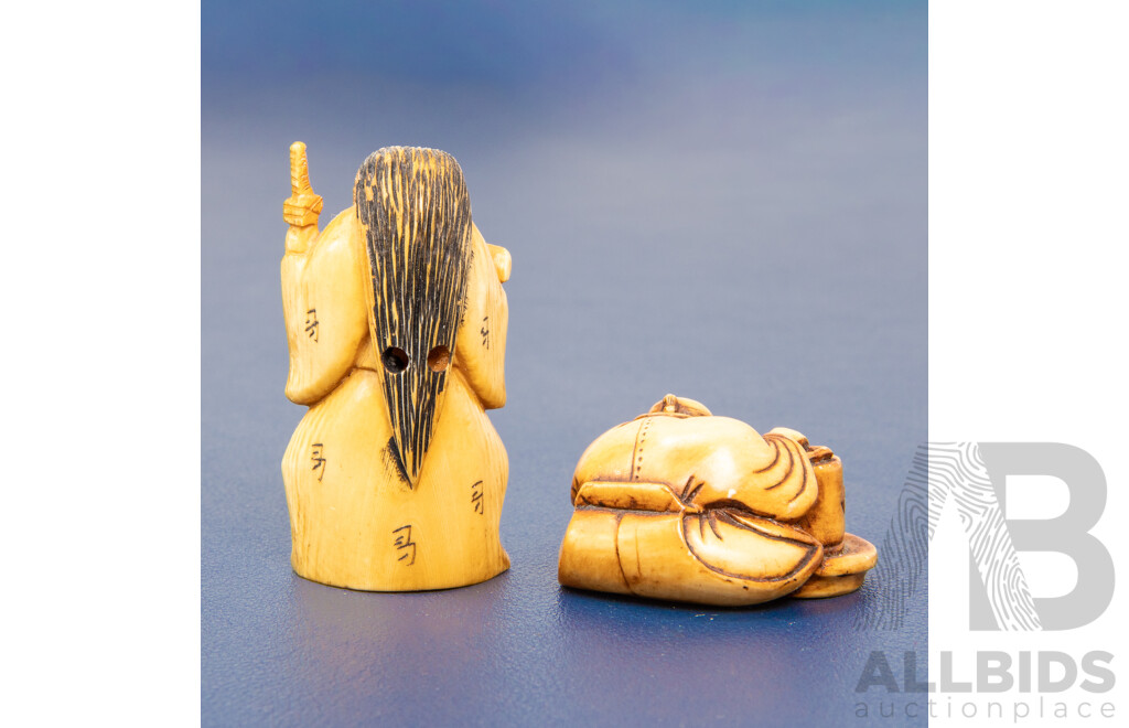 Pair of Vintage Japanese Netsuke Figures