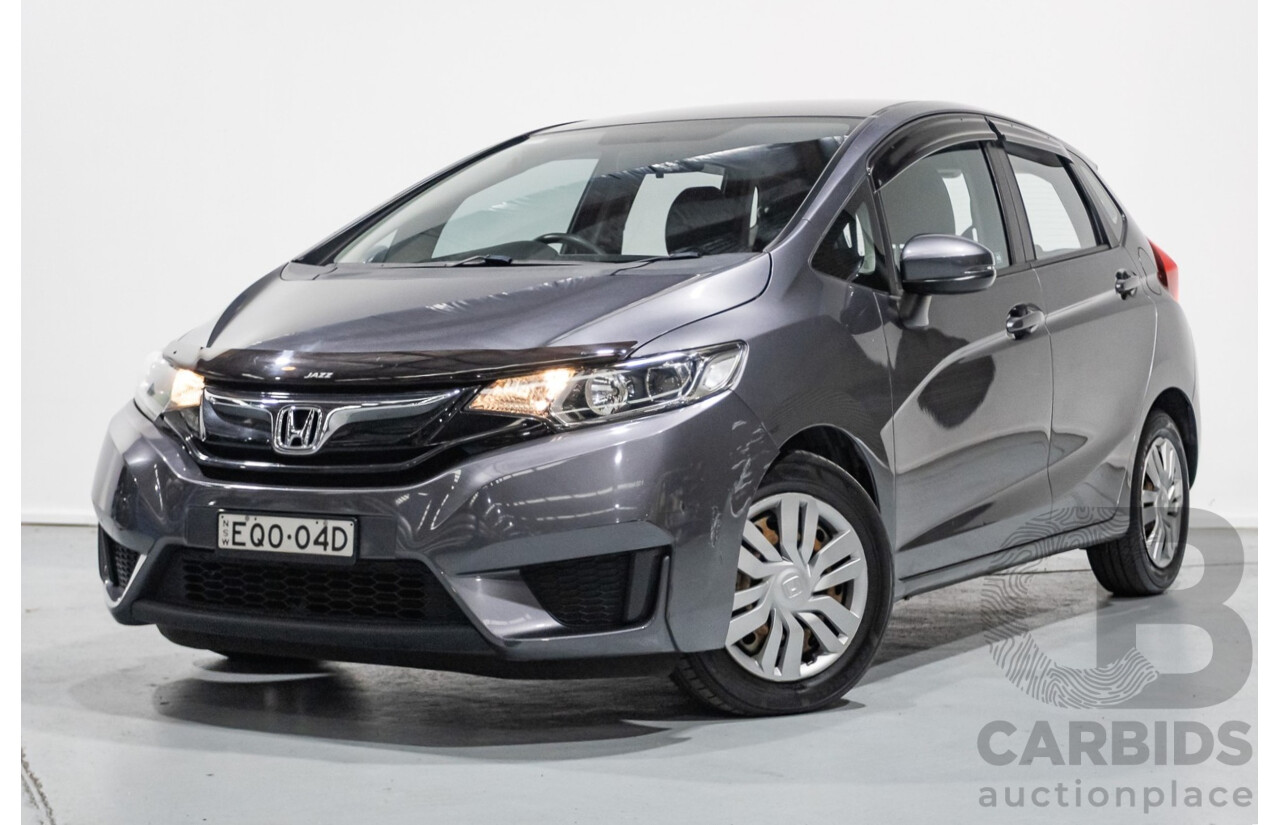 4/2016 Honda Jazz VTi GK MY16 5d Hatchback Dark Quartz Gray Metallic 1.5L