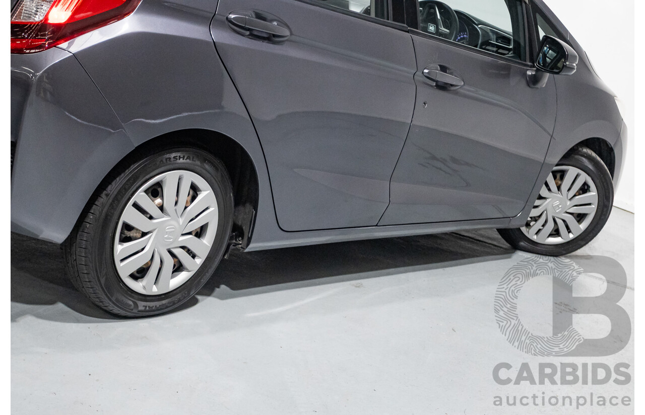 4/2016 Honda Jazz VTi GK MY16 5d Hatchback Dark Quartz Gray Metallic 1.5L