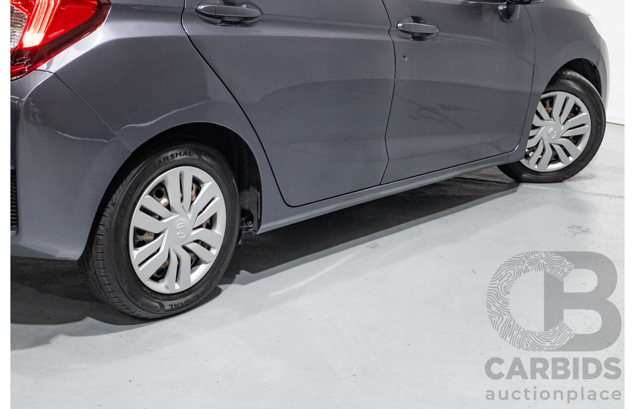 4/2016 Honda Jazz VTi GK MY16 5d Hatchback Dark Quartz Gray Metallic 1.5L
