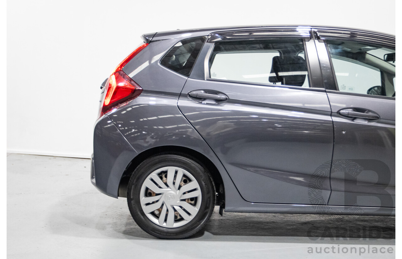 4/2016 Honda Jazz VTi GK MY16 5d Hatchback Dark Quartz Gray Metallic 1.5L