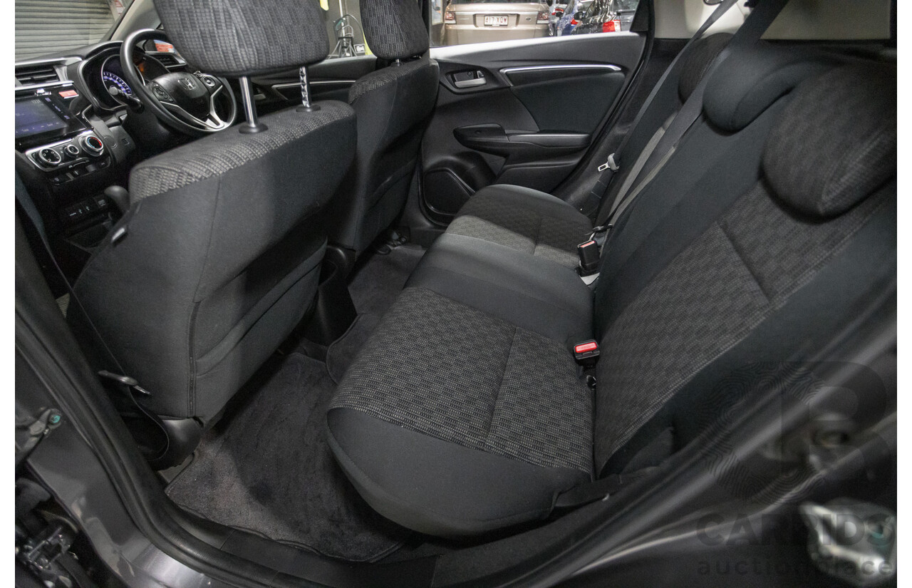 4/2016 Honda Jazz VTi GK MY16 5d Hatchback Dark Quartz Gray Metallic 1.5L