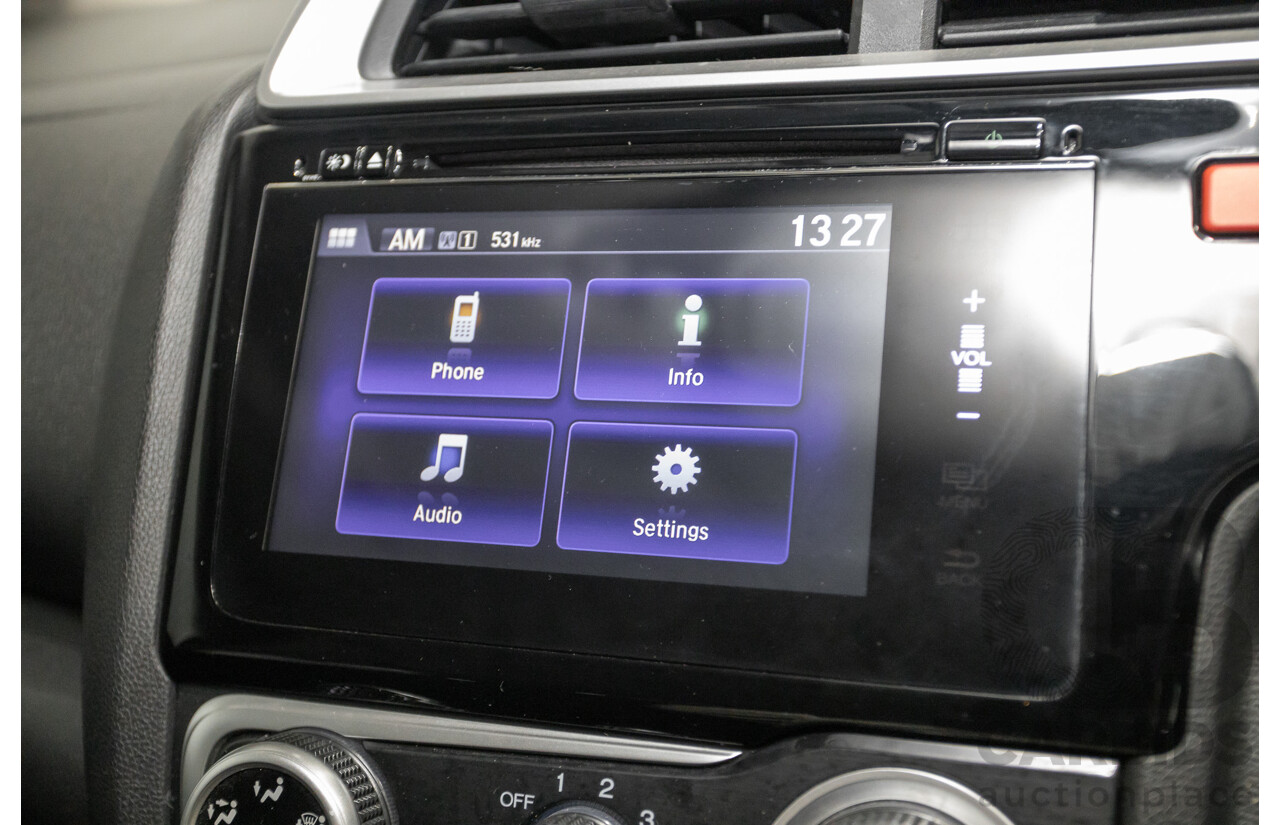 4/2016 Honda Jazz VTi GK MY16 5d Hatchback Dark Quartz Gray Metallic 1.5L