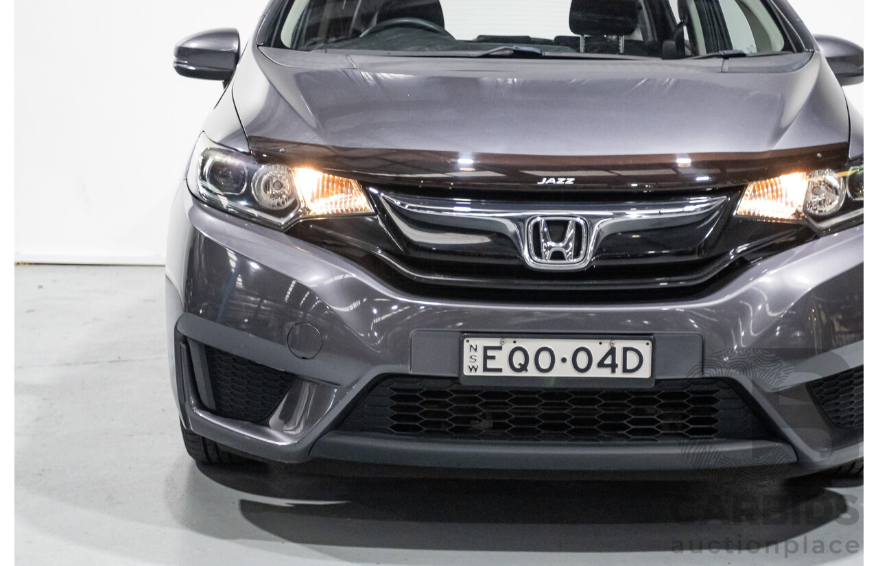 4/2016 Honda Jazz VTi GK MY16 5d Hatchback Dark Quartz Gray Metallic 1.5L