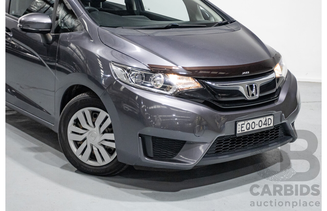 4/2016 Honda Jazz VTi GK MY16 5d Hatchback Dark Quartz Gray Metallic 1.5L