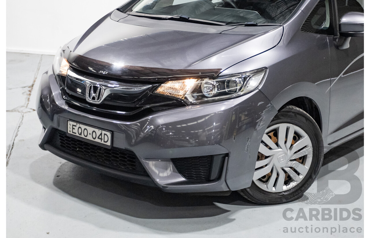 4/2016 Honda Jazz VTi GK MY16 5d Hatchback Dark Quartz Gray Metallic 1.5L