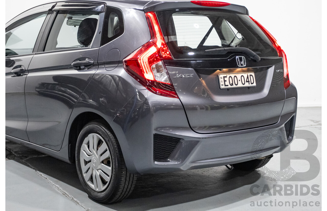 4/2016 Honda Jazz VTi GK MY16 5d Hatchback Dark Quartz Gray Metallic 1.5L