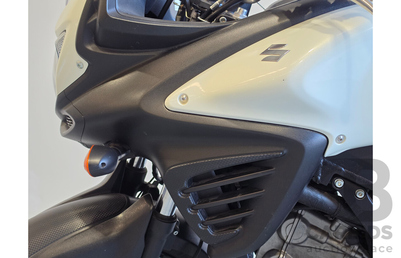 05/2015 Suzuki V-Strom 650 Motorcycle 645cc