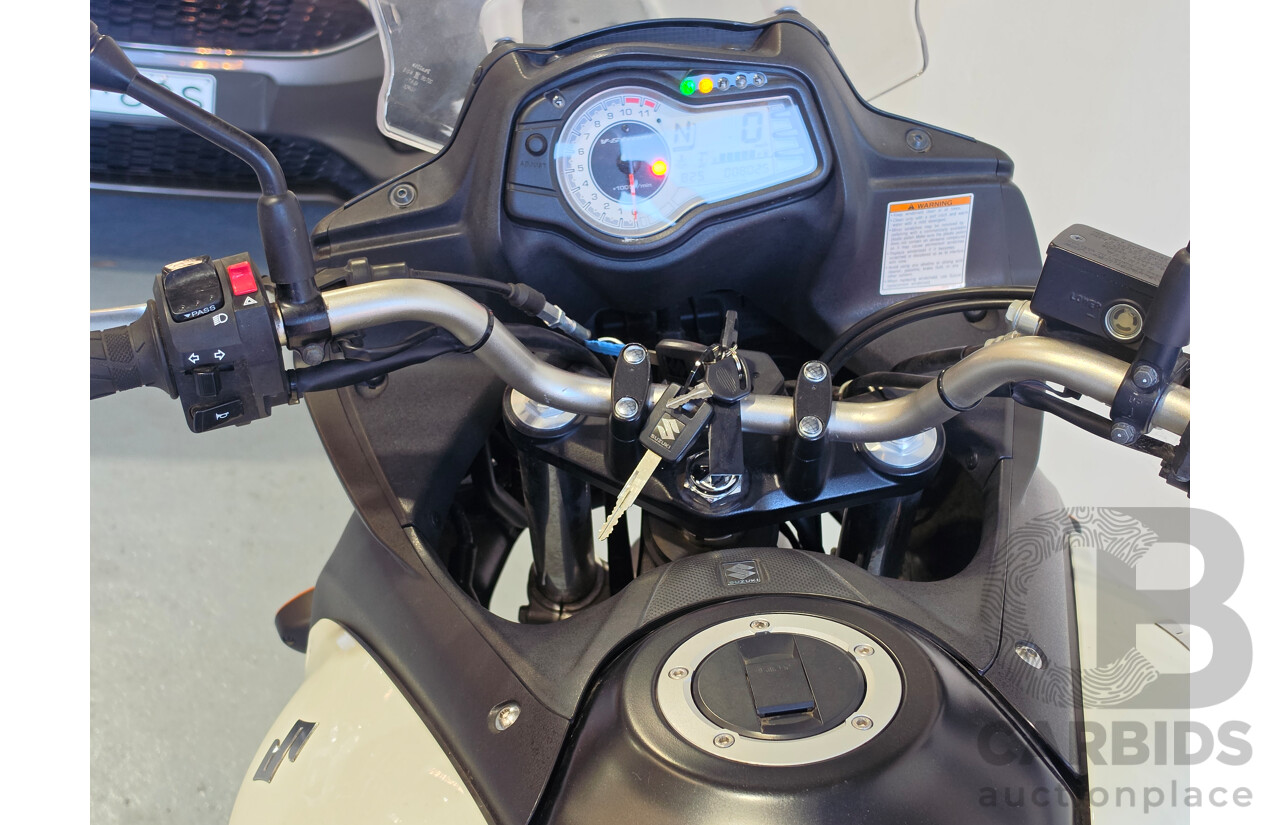 05/2015 Suzuki V-Strom 650 Motorcycle 645cc
