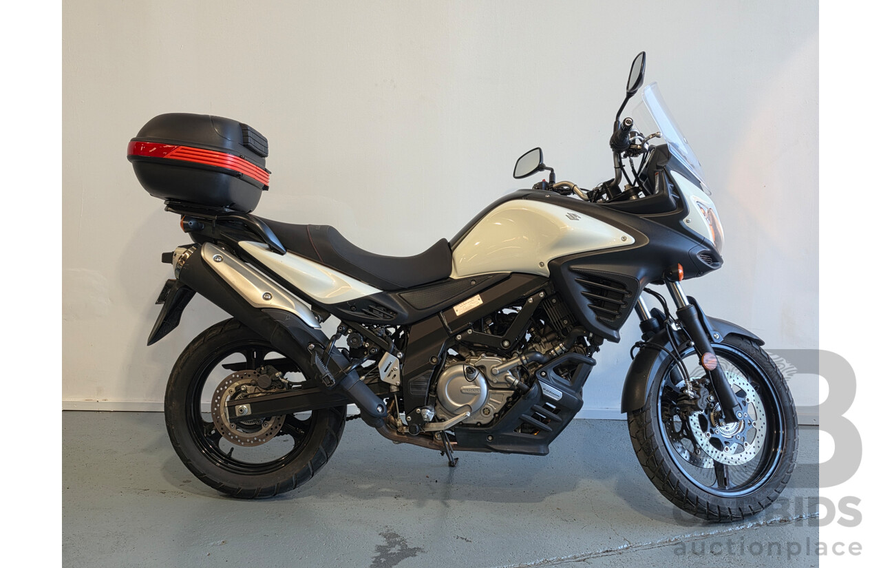 05/2015 Suzuki V-Strom 650 Motorcycle 645cc