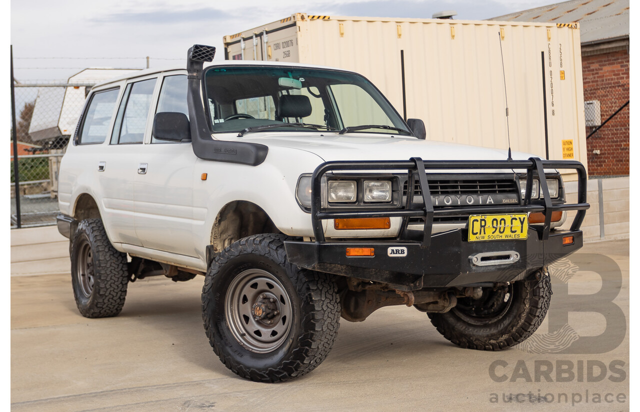 11/1993 Toyota Landcruiser DX (4x4) 4D Wagon Glacial White Diesel 4.2L
