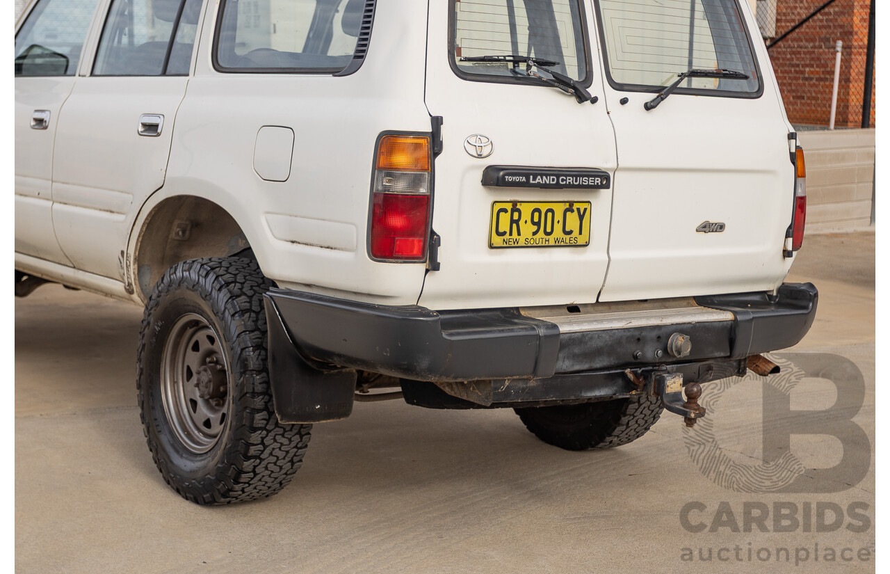 11/1993 Toyota Landcruiser DX (4x4) 4D Wagon Glacial White Diesel 4.2L