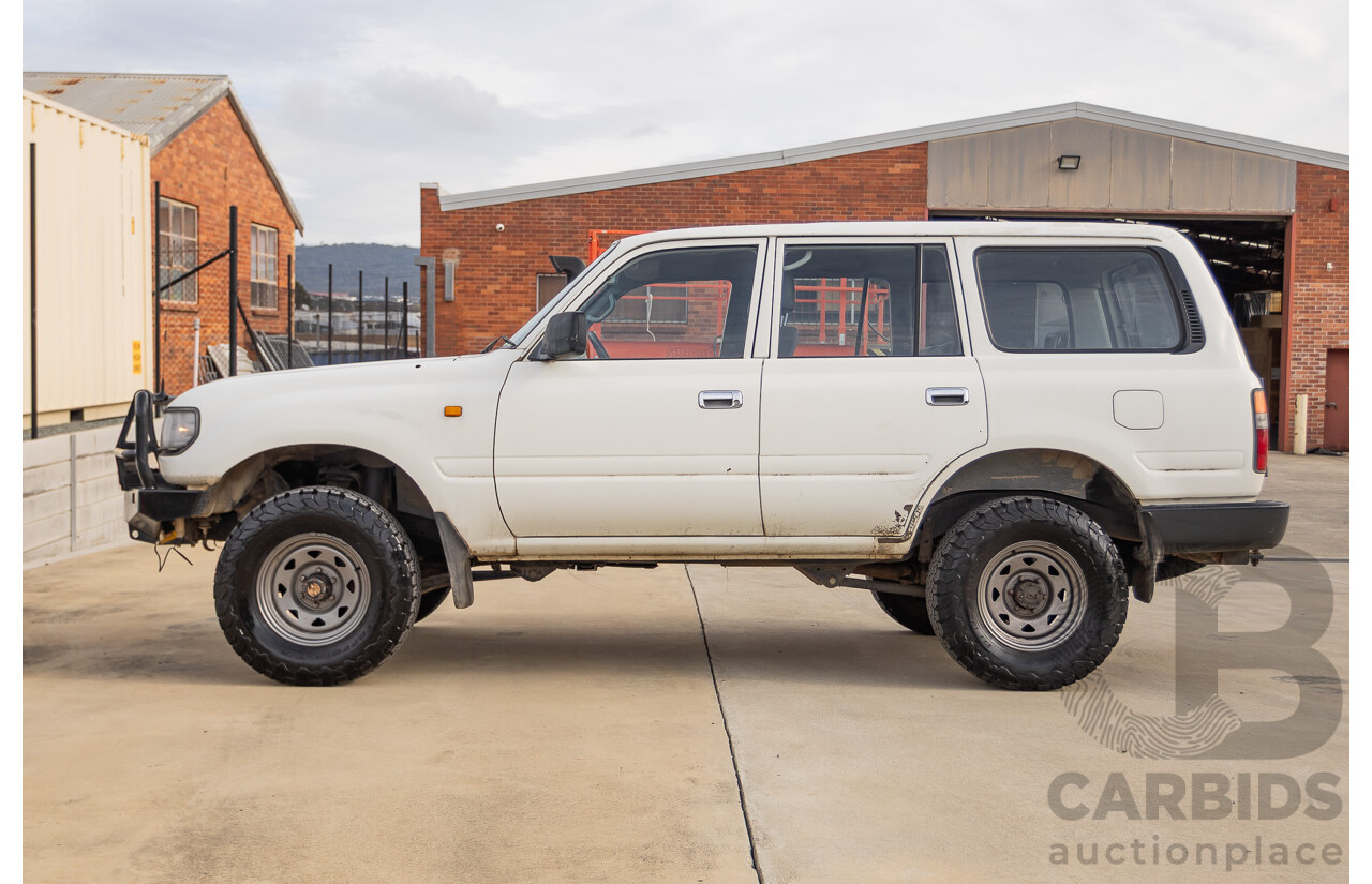 11/1993 Toyota Landcruiser DX (4x4) 4D Wagon Glacial White Diesel 4.2L