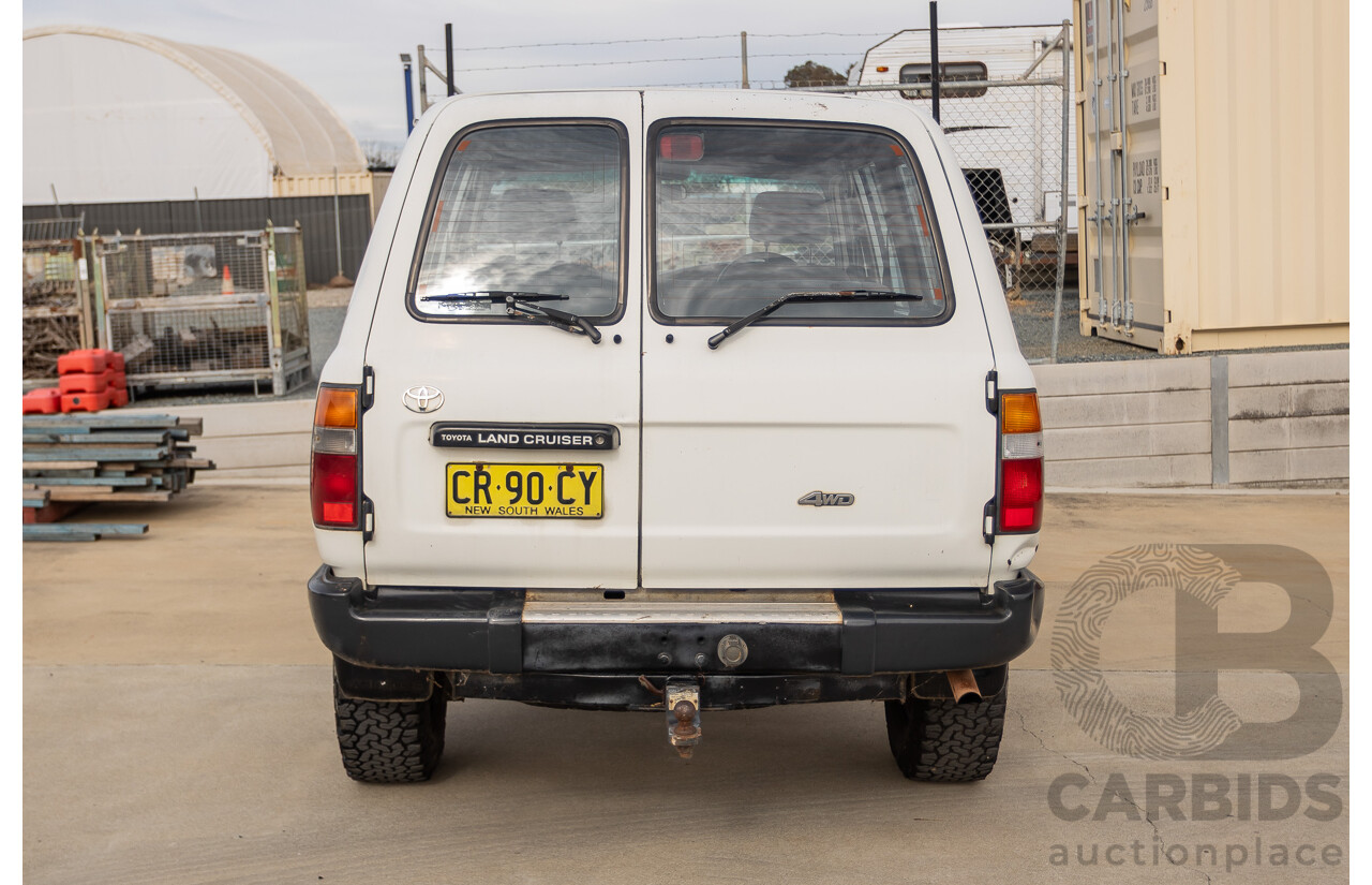 11/1993 Toyota Landcruiser DX (4x4) 4D Wagon Glacial White Diesel 4.2L