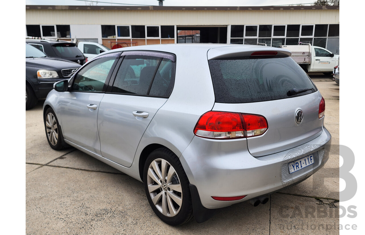02/2009 Volkswagen Golf 2.0 TDI Pacific 1K MY09 5d Hatchback Silver 2.0L