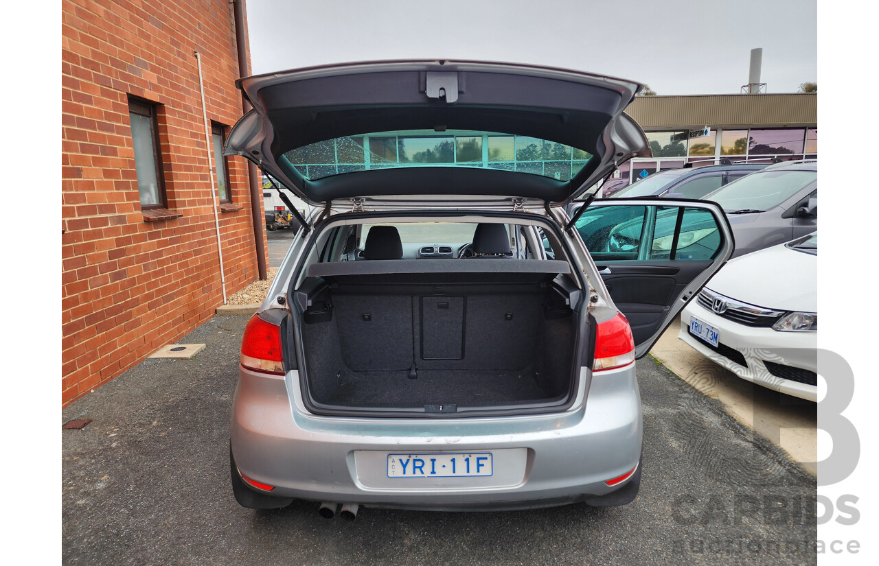 02/2009 Volkswagen Golf 2.0 TDI Pacific 1K MY09 5d Hatchback Silver 2.0L