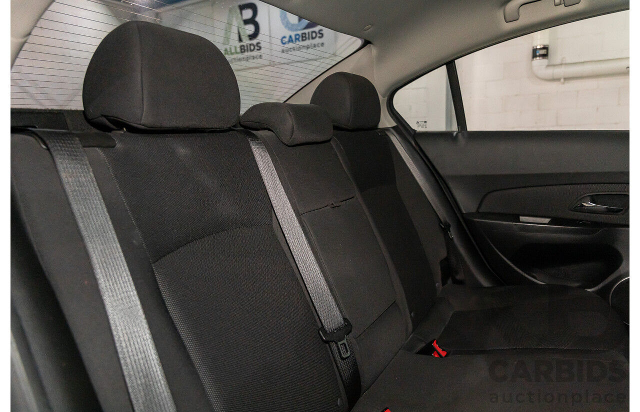 06/2011 Holden Cruze CD (FWD) JH 4D Sedan Silver 1.8L