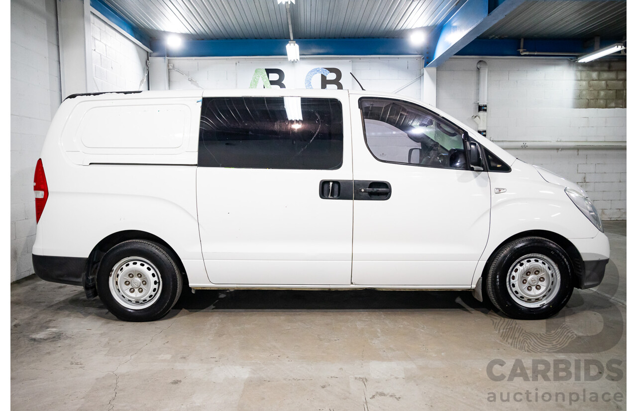 01/2014 Hyundai Iload RWD TQ MY13 4D Van White Turbo Diesel 2.5L