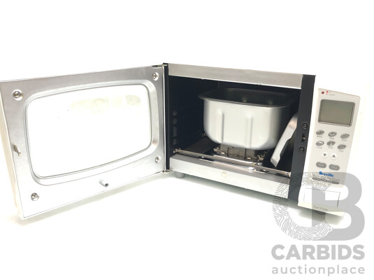 1661569 · Breville Multi Bakers Oven - New