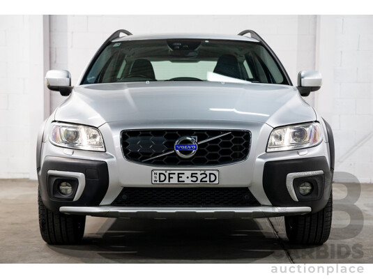 1661968 · 02/2016 Volvo Xc70 D5 Luxury AWD BZ MY16 4D Wagon Bright Silver Metallic Diesel Turbo 2.4L