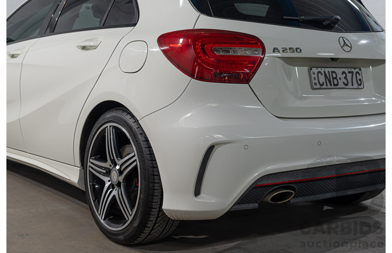 06/2013 Mercedes-Benz A250 SPORT FWD 176 5D Hatchback Cirrus White 2.0L