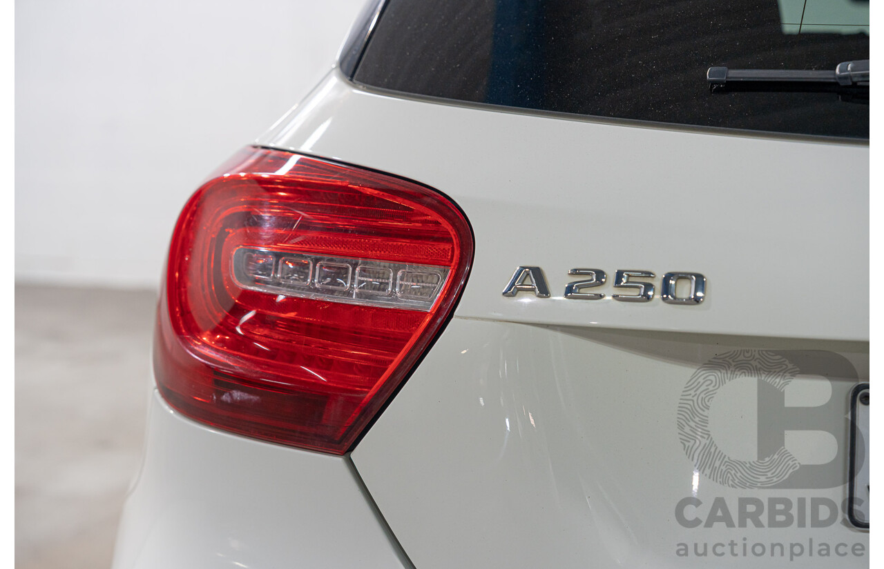 06/2013 Mercedes-Benz A250 SPORT FWD 176 5D Hatchback Cirrus White 2.0L
