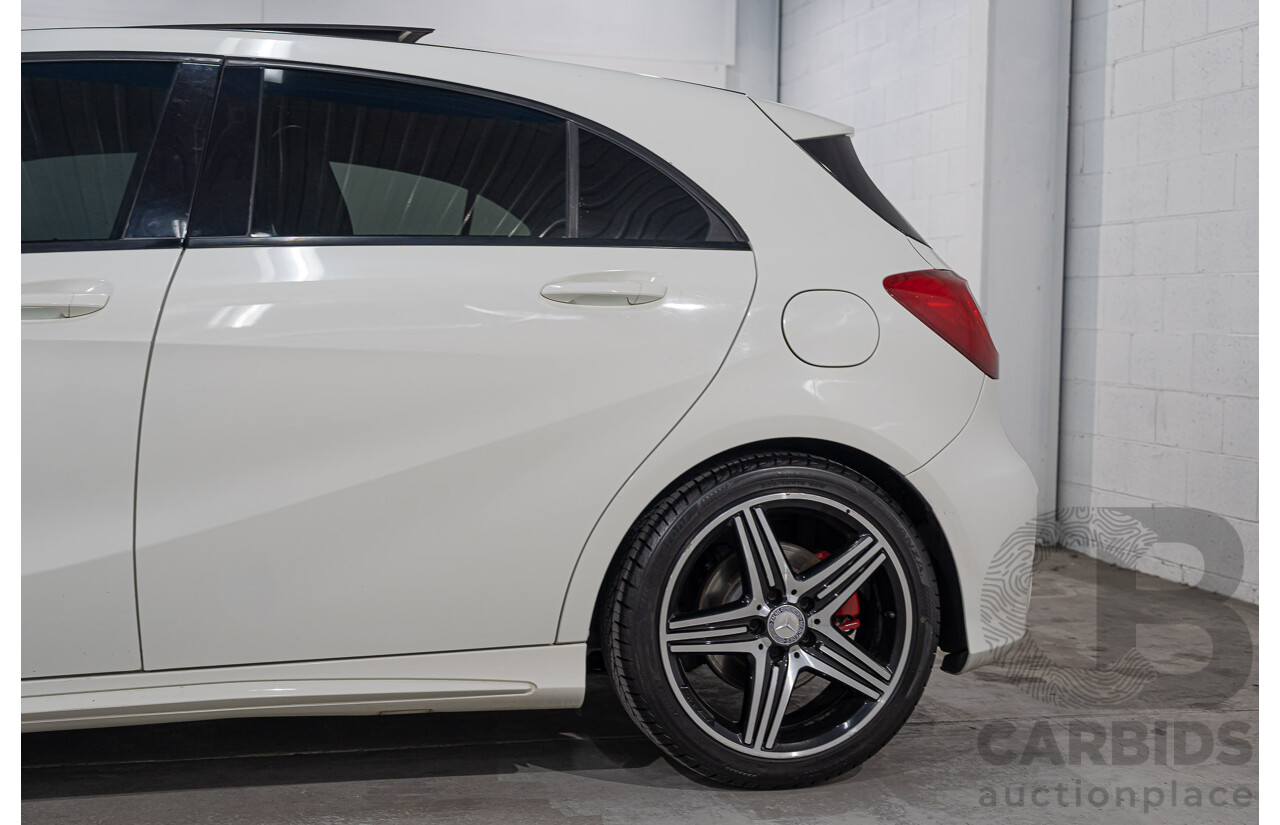 06/2013 Mercedes-Benz A250 SPORT FWD 176 5D Hatchback Cirrus White 2.0L