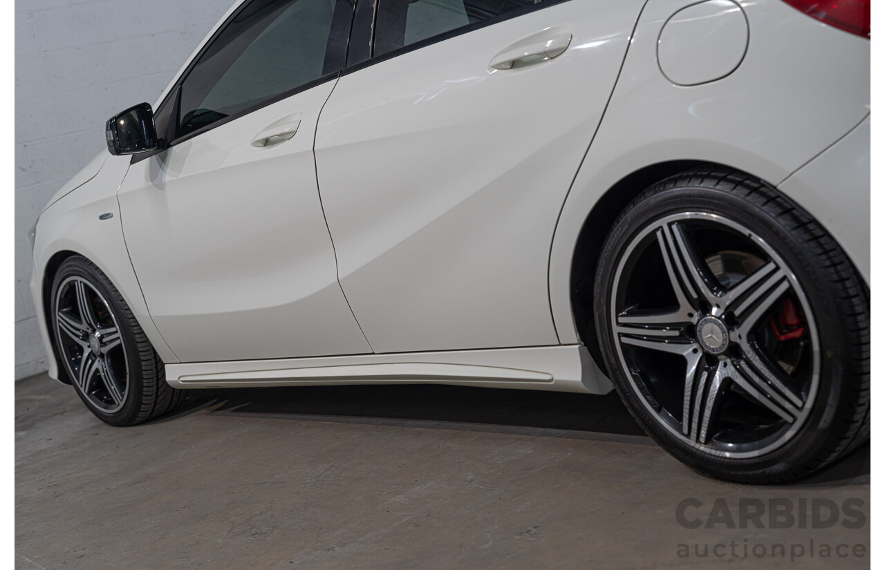 06/2013 Mercedes-Benz A250 SPORT FWD 176 5D Hatchback Cirrus White 2.0L