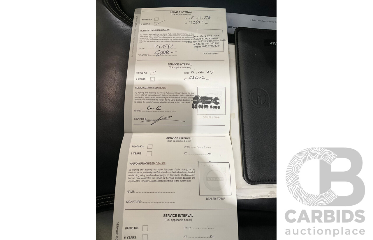 1/2020 Volvo XC90 D5 Inscription (AWD) 256 MY20 Onyx Black Metallic Twin Turbo Diesel 2.0L - 7 Seater