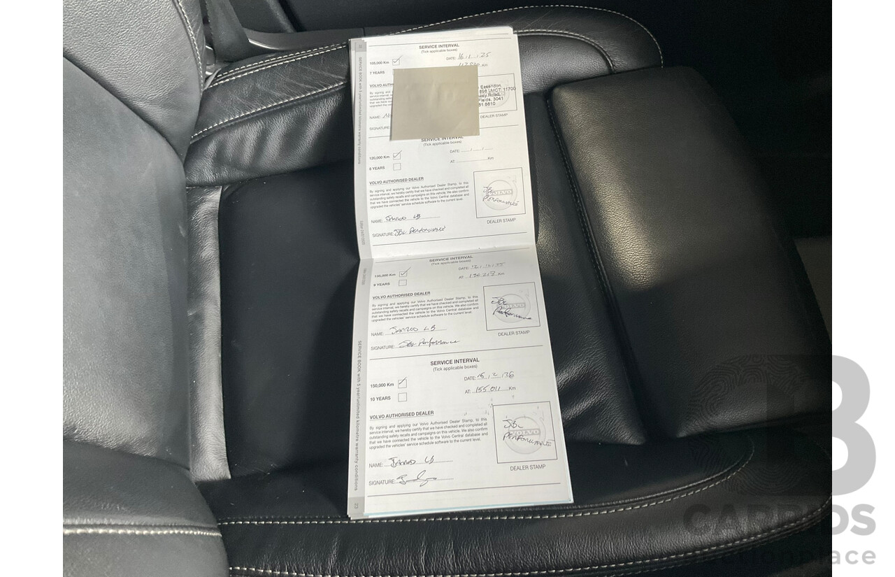 05/2022 Volvo XC40 Recharge Phev 536 MY22 4d Wagon Snow White 1.5L