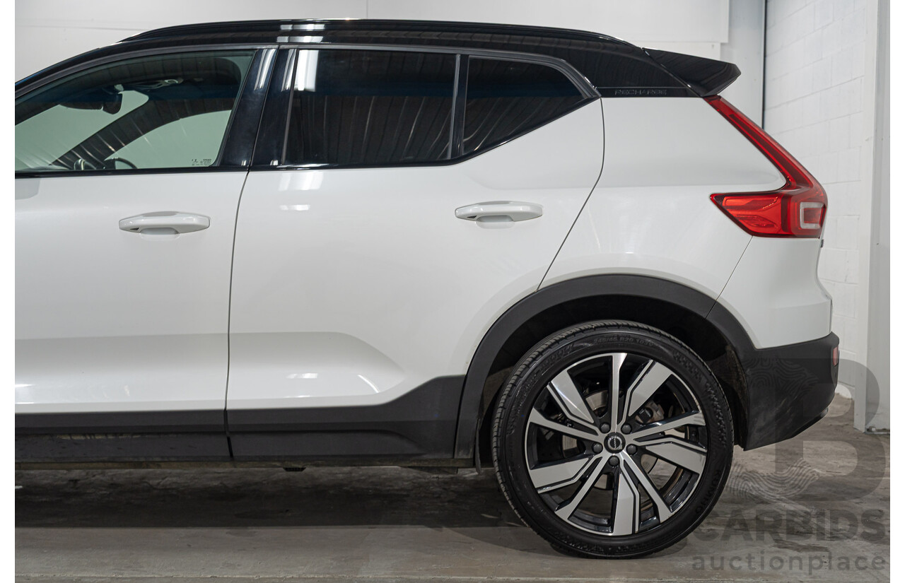 05/2022 Volvo XC40 Recharge Phev 536 MY22 4d Wagon Snow White 1.5L
