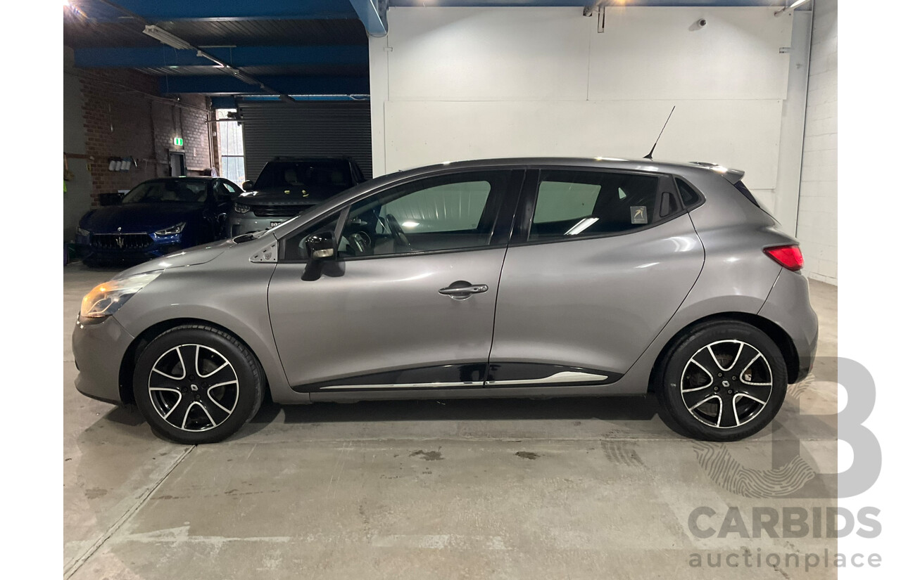 05/2015 Renault Clio Expression X98 5d Hatchback Grey 1.2L