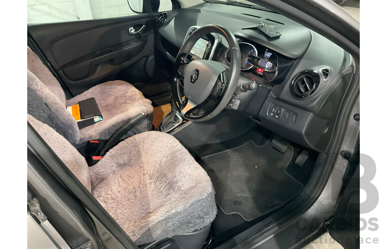05/2015 Renault Clio Expression X98 5d Hatchback Grey 1.2L