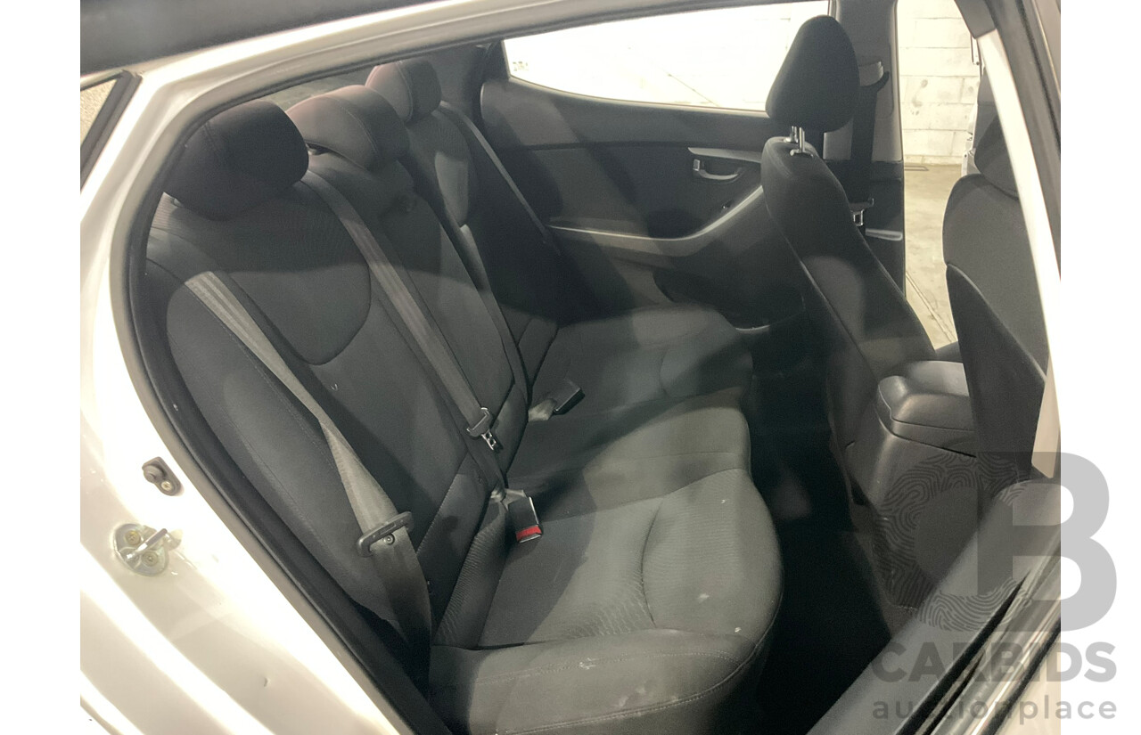 06/2014 Hyundai Elantra Active MD Series 3 4d Sedan White 1.8L