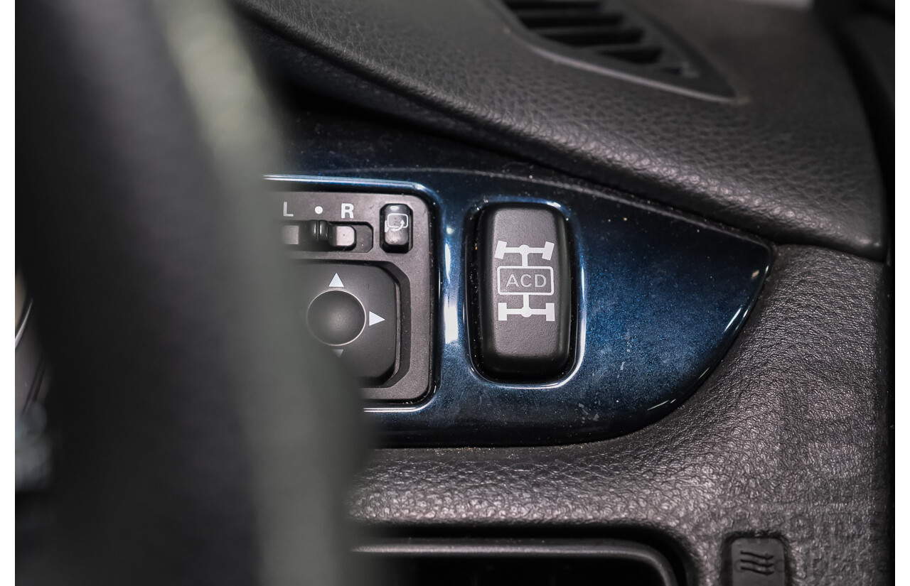 01/2021 Mitsubishi Lancer Evolution VII GT-A (AWD) Sedan White Turbo 2.0L - Import