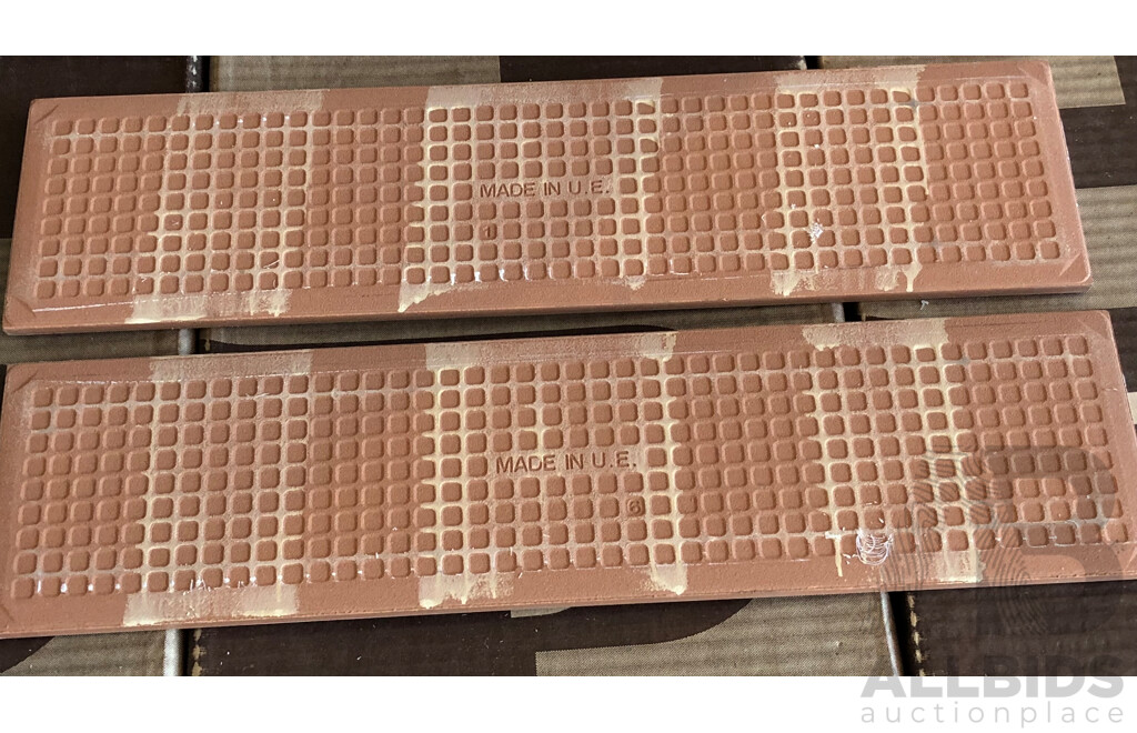 Malva Brillo Gloss Spanish 100mm X 400mm Ceramic Wall Tiles - 30.0m2 - Brand New - ORP $2550.00