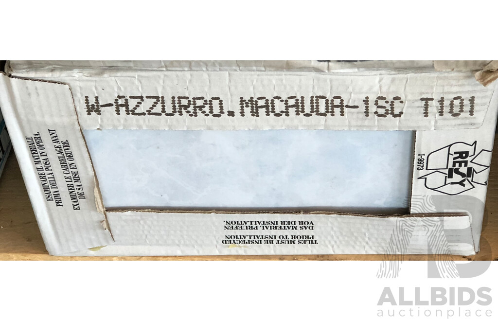 Azzuro Macauda Gloss Italian 200mm X 333mm Ceramic Wall Tiles - 27.0m2 - Brand New - ORP $1755.00